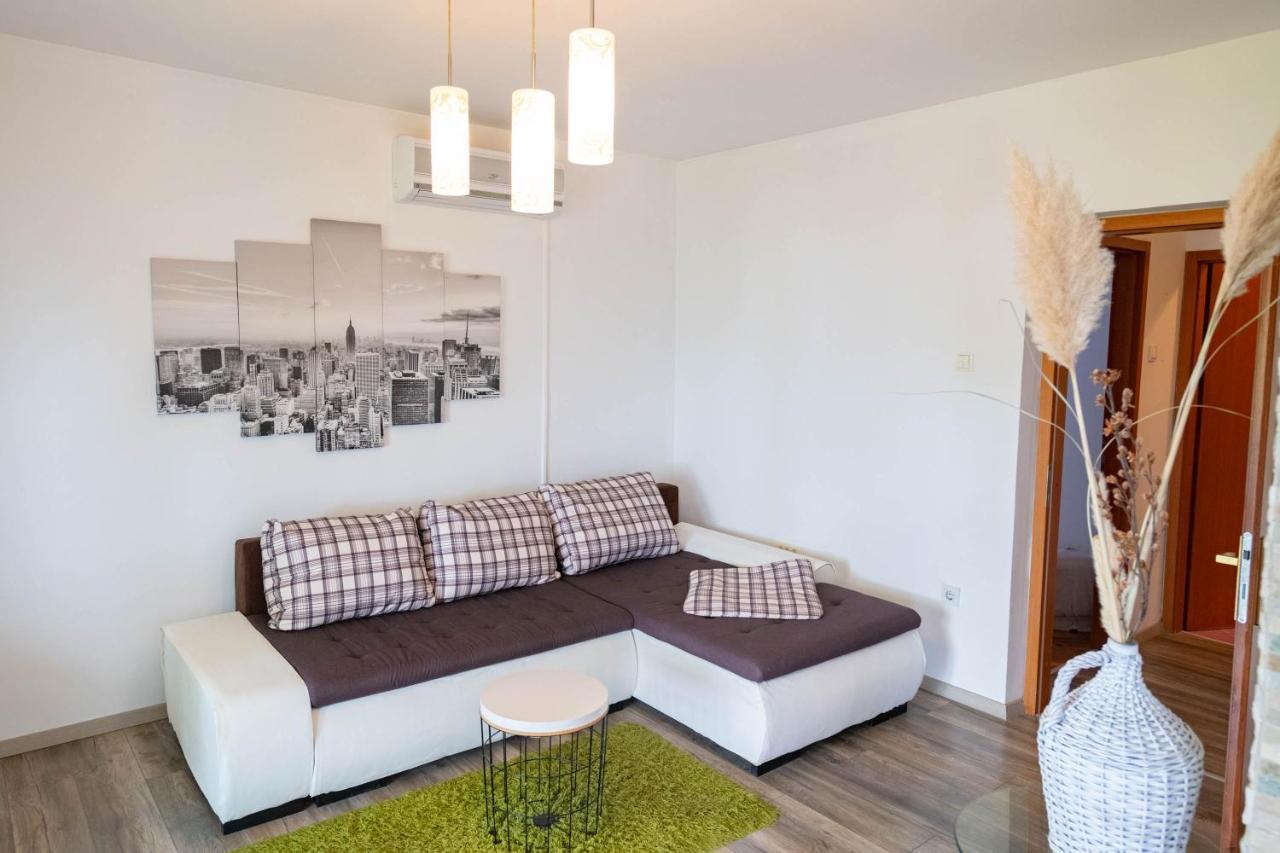 Apartman Doris Lovran Exterior foto